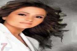 منحبكجية يفبركون: جوليا بطرس تغني للجيش السوري 