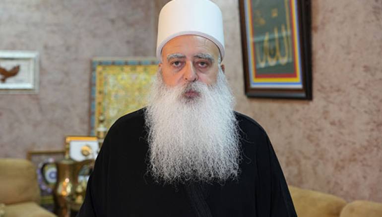 شيخ درزي: شواهد القبور دليل إخلاصنا وكهرباء منازلنا مقطوعة