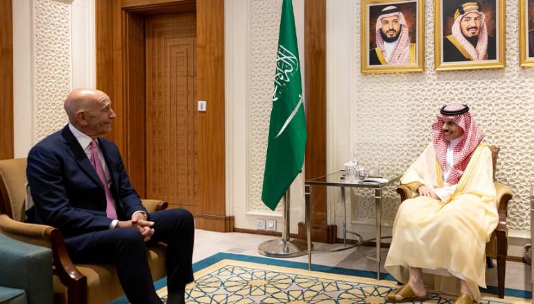الرياض.. مباحثات سعودية أمريكية بشأن سوريا