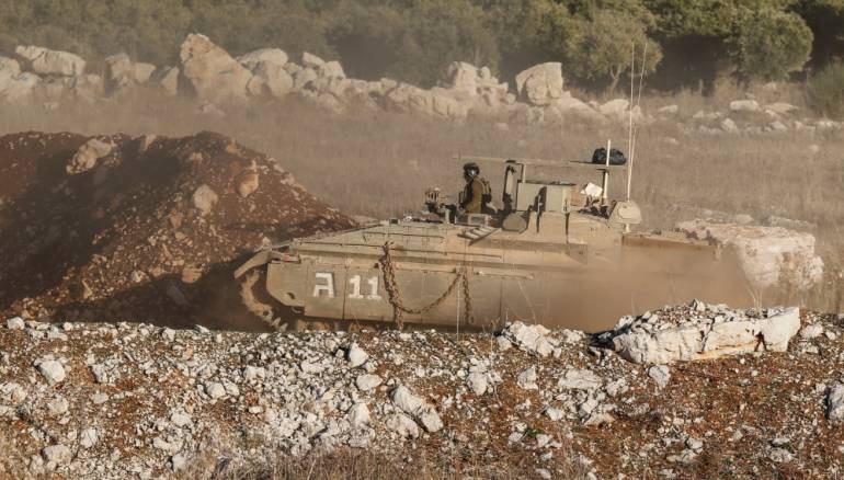 قوات الاحتلال الإسرائيلي تعتقل مدنيين في ريف القنيطرة