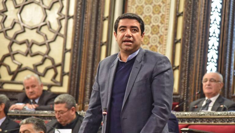 زمان الوصل تكشف شبكة نفوذ يقودها نائب سابق في مجلس الشعب تضم قضاة وضباطًا وشخصيات أمنية بين سوريا ولبنان