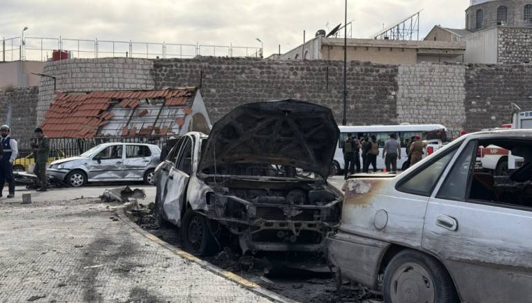 استشهاد جندي وإصابة آخرين بانفجار سيارة مفخخة في دمشق