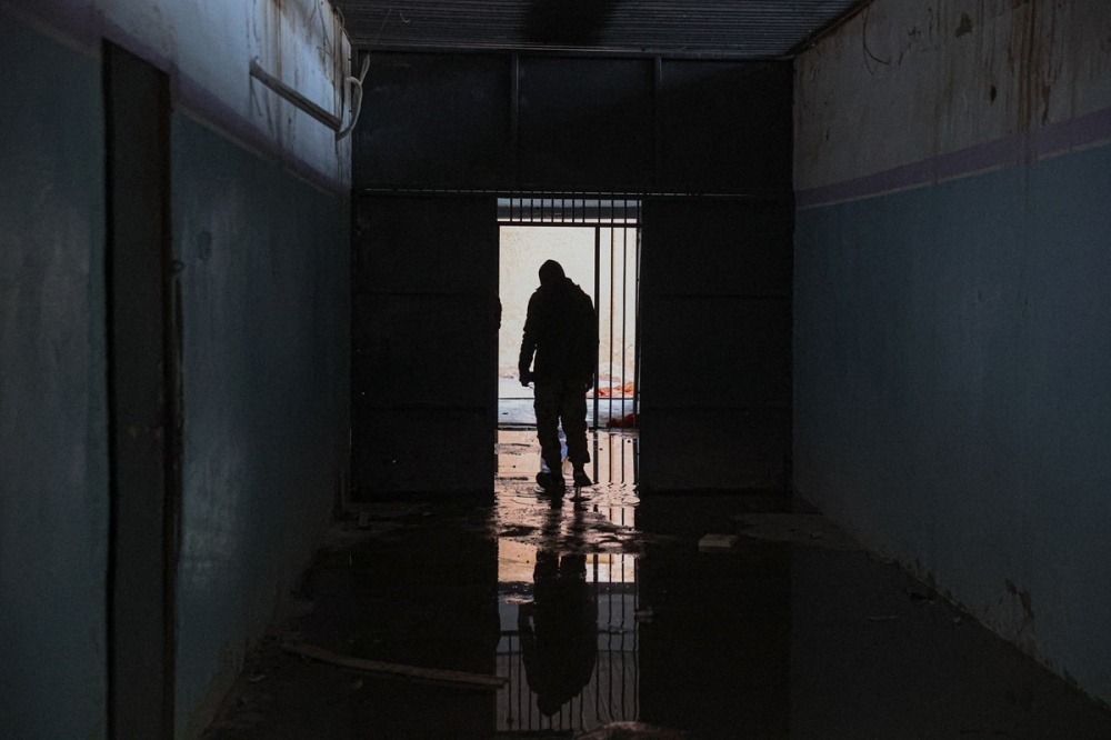 سوريا – واشنطن تشن عملية في سوريا لنقل معتقلي داعش إلى العراق