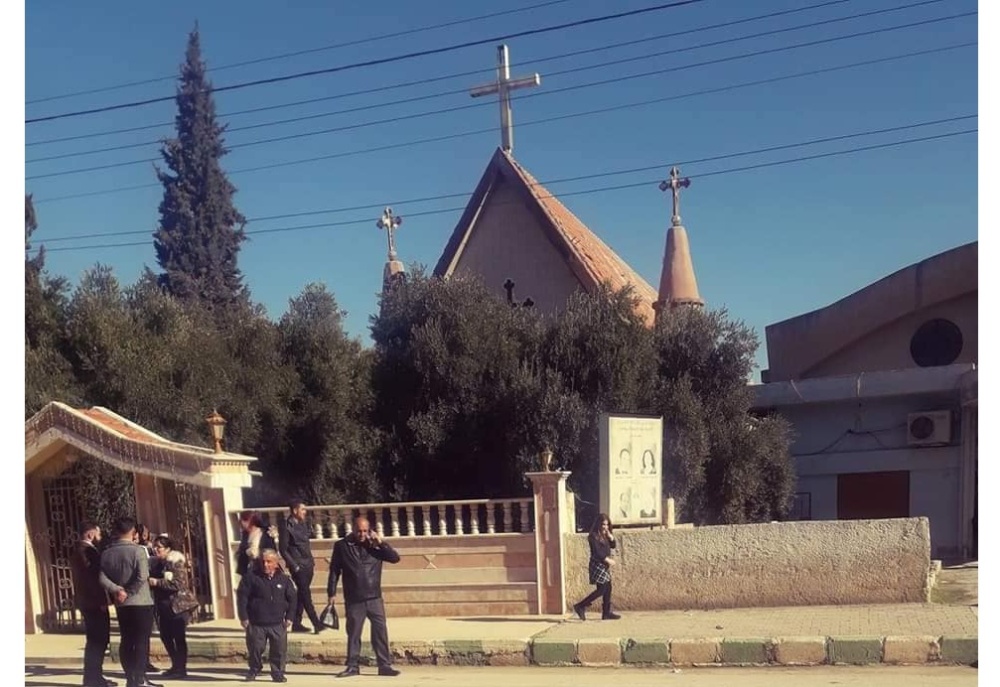 سوريا – تل تمر وسط اتهامات باستخدام المباني الدينية كدروع عسكرية