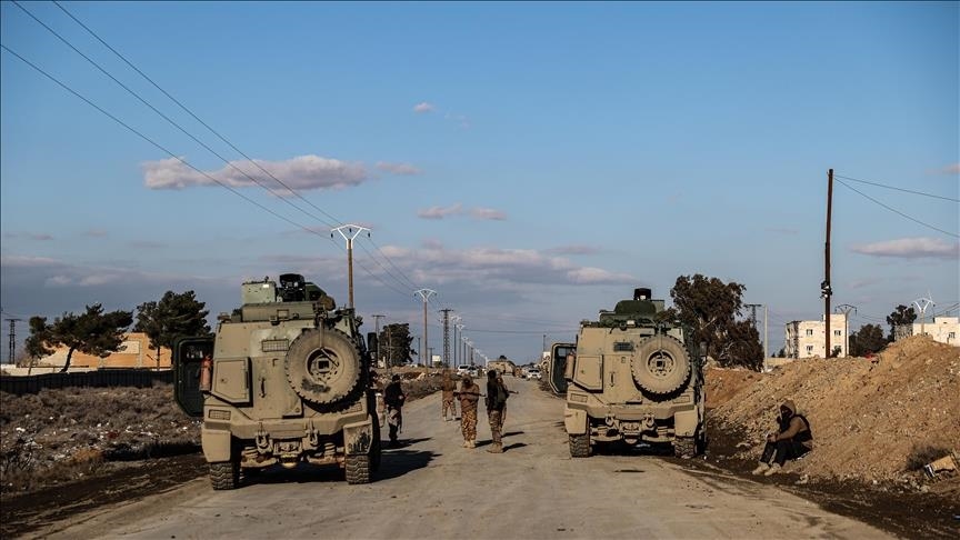 سوريا – وفد من وزارة الدفاع إلى الحسكة لبحث دمج عناصر قسد