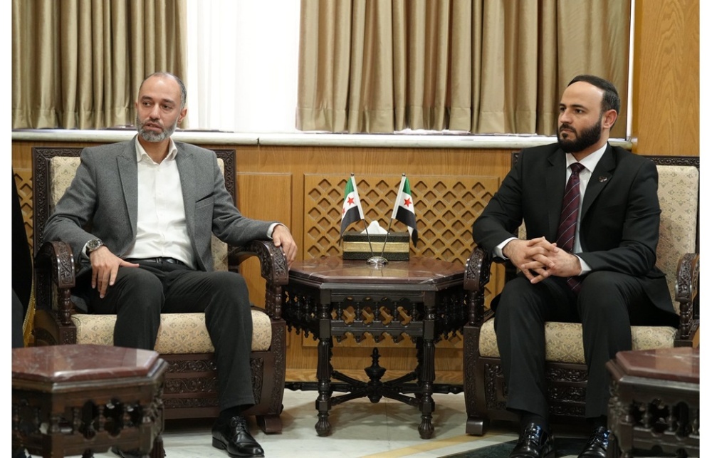 سوريا – محافظ حلب يبحث مع رئيس هيئة الموانئ تطوير المعابر وضبط التهريب