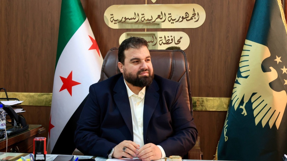 سوريا – محافظ السويداء ينفي شائعات الحصار ويؤكد أن مصالح الشعب تمر عبر الحوار الوطني