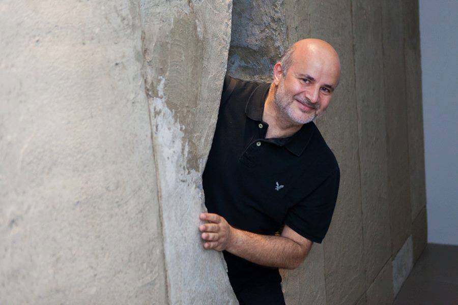 سوريا – المصور الحربي عمار عبد ربه… بشار مهتم بالصورة التي كرهها حافظ