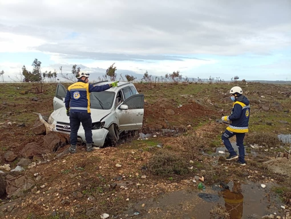 سوريا – أصيب 10 مدنيين في 9 حوادث مرورية في مناطق مختلفة من سوريا