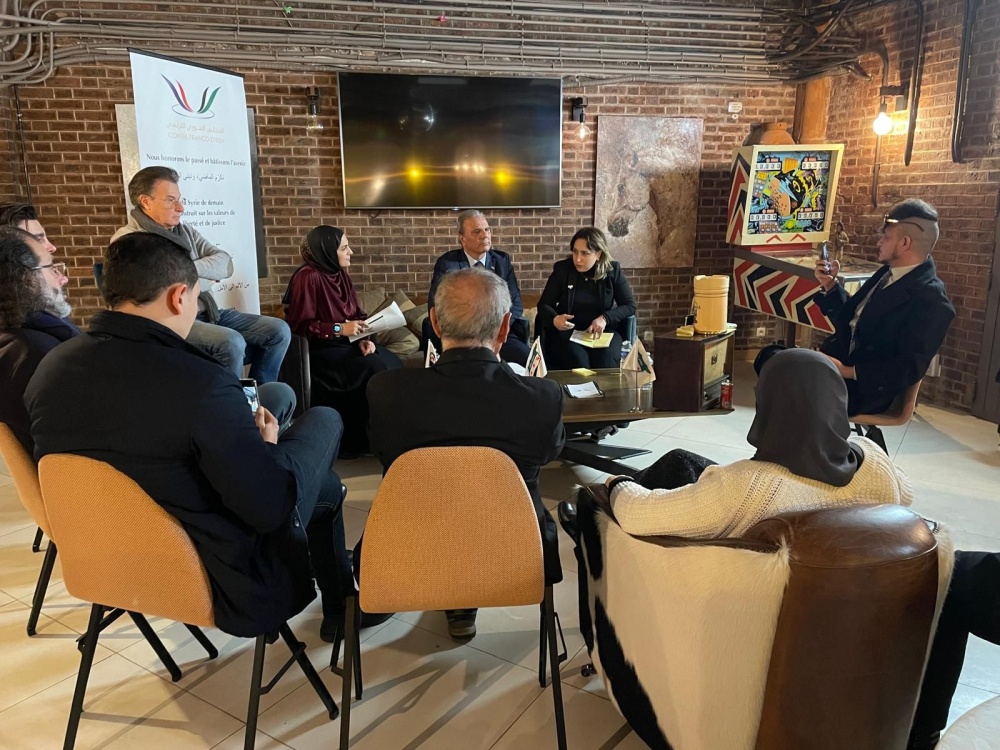 الكرد بين الحكومة السورية وقسد ندوة سياسية في باريس