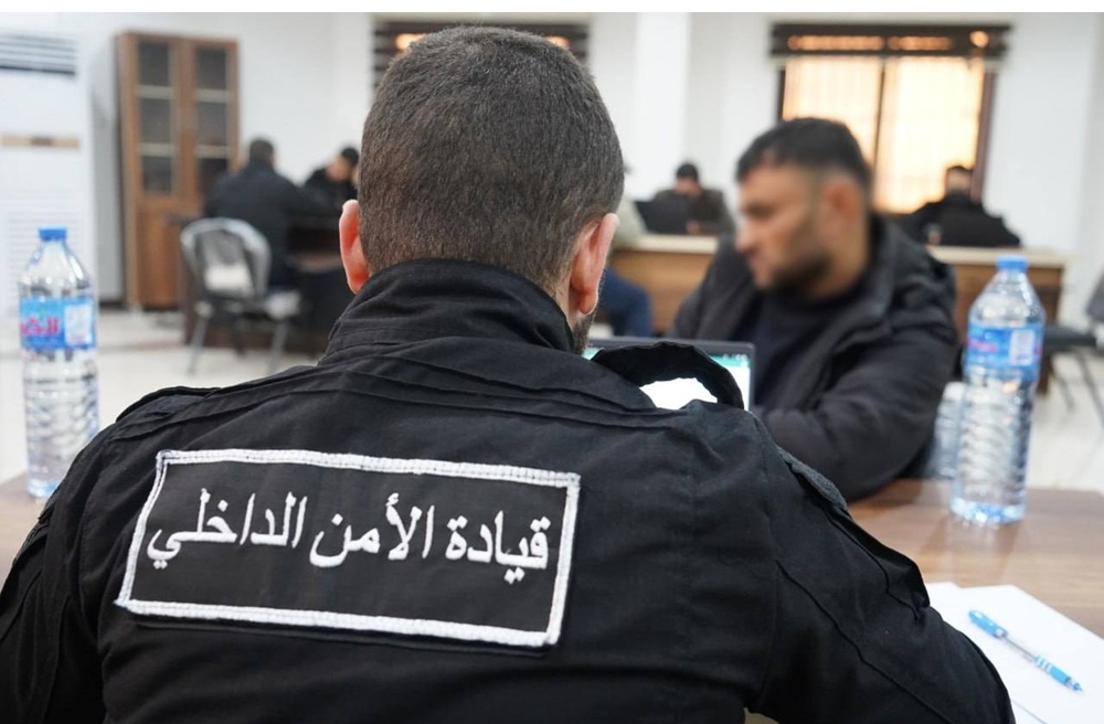 سوريا – الداخلية تبدأ بتسوية أوضاع المنشقين عن قوات سوريا الديمقراطية في دير الزور