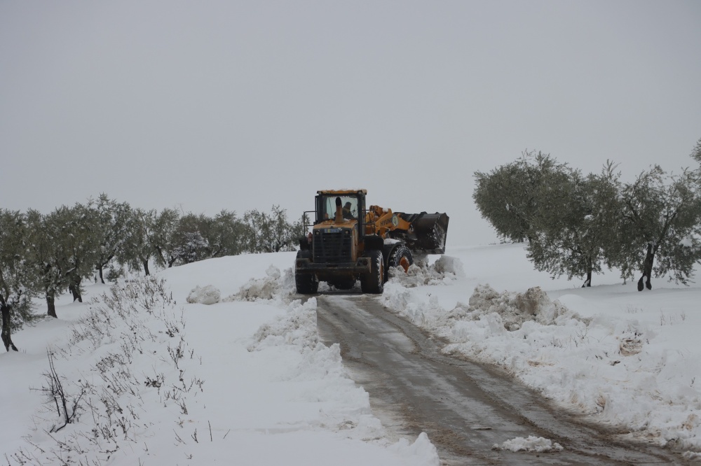 سوريا – الدفاع المدني ينفذ أكثر من 100 استجابة خلال فترة المنخفض الجوي