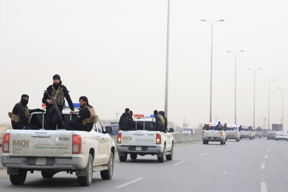 سوريا – الأجهزة الأمنية تحبط مخططاً لتنظيم داعش كان يستهدف رتلاً حكومياً في ريف دير الزور