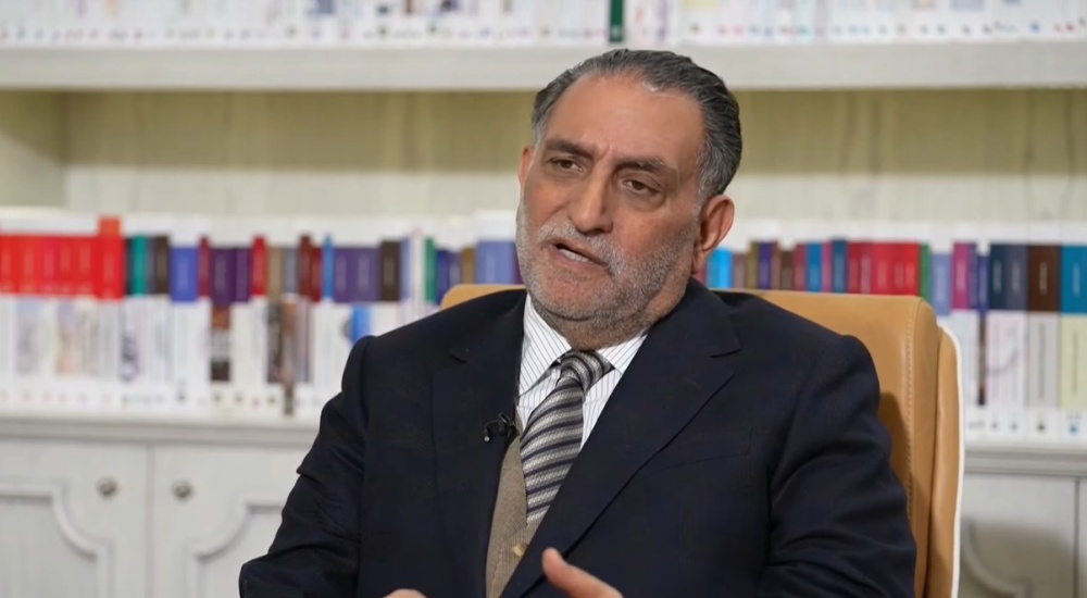 عزمي بشارة: الأمن والاقتصاد والوحدة الوطنية هي ركائز الانتقال إلى سوريا جديدة