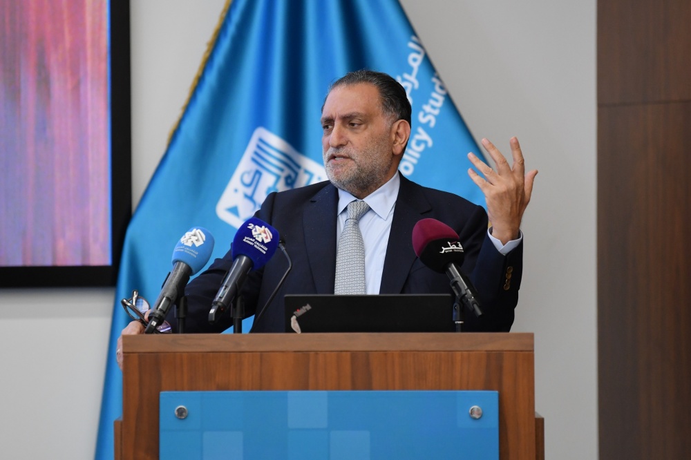 عزمي بشارة: علينا الانتقال من الدفاع ضد المكارثية الجديدة إلى الهجوم