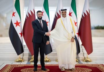 الرئيس الشرع يبحث مع أمير قطر العلاقات الثنائية والتطورات الإقليمية