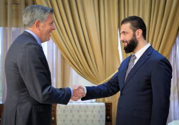 الرئيس الشرع يستقبل وفداً من الكونغرس الأمريكي في دمشق