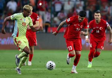 المنتخب التركي يخسر بملعبه أمام نظيره الإسباني