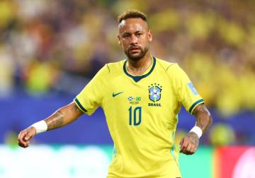 نيمار يعتزل دوليًا بعد خروج البرازيل من كأس العالم