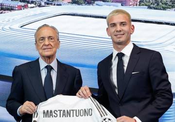 ريال مدريد يقدم لاعبه الجديد ماستانتونو لوسائل الإعلام