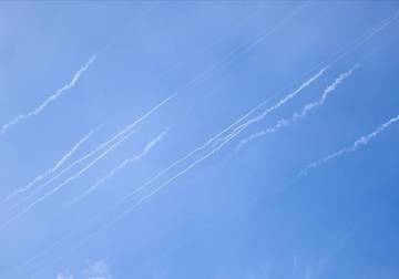 إصابة شخص في هجوم بمسيرتين على ميناء صلالة العماني