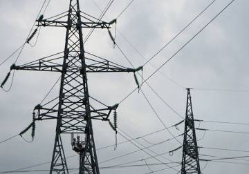 انفجار يقطع المياه عن مدينة درعا ونوى بعد تخريب أعمدة الكهرباء