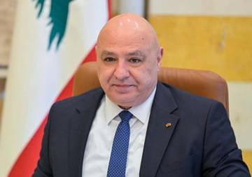 الرئيس اللبناني: لا شرعية لأي سلاح خارج إطار الدولة