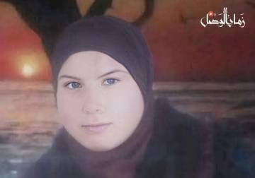 منى عبد اللطيف نسب معتقلة منذ 2013.. لا خبر ولا جثة فقط صمت مطبق 