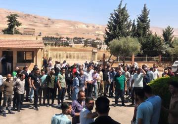 احتجاجات عمالية في شركة 