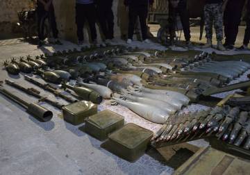 ضبط مستودع أسلحة وذخائر في ريف درعا الشرقي