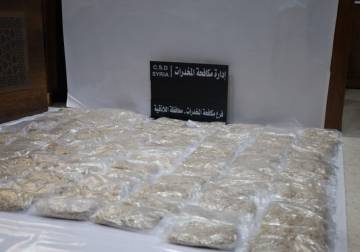 القبض على متورط بحوزته أكثر من 140 ألف حبة كبتاغون في اللاذقية