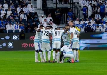 نيوم يفجر مفاجأة ويوقف سلسلة الهلال التاريخية بالدوري السعودي
