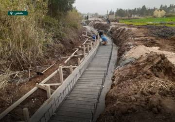 انطلاق مشروع تأهيل قناتي الحسنة والشبرونية في تلكلخ.. خطوة لتعزيز الأمن المائي والزراعي في ريف حمص