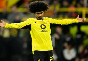 برشلونة يتعاقد مع أدييمي من بوروسيا دورتموند