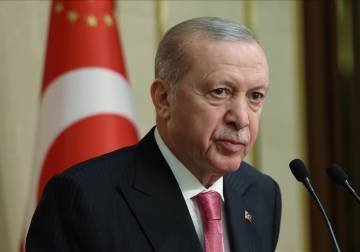 أردوغان: أولويتنا إبقاء بلادنا بمنأى عن دائرة النار المحيطة بنا