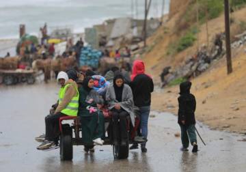 الأونروا : نزوح 124 ألف شخص خلال أيام في غزة