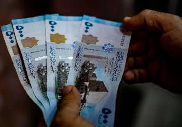 تراجعٌ في سعر صرف الليرة السورية