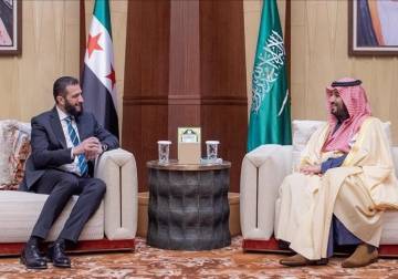 ولي العهد السعودي والشرع يبحثان سبل تعافي سوريا اقتصاديا