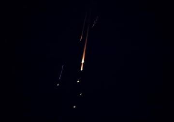 مُسيرات تستهدف مطار الكويت الدولي وتصيب نظام الرادار