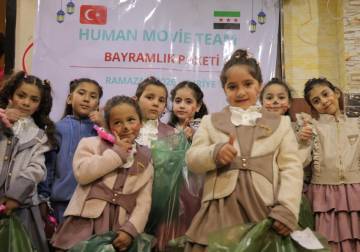 دمشق.. جمعيتان تركيتان تنظمان فعالية للأطفال في مخيم اليرموك