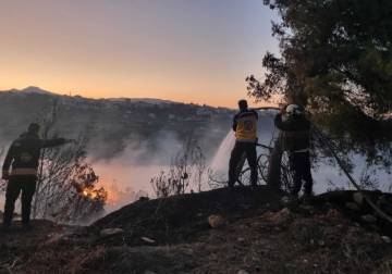 الدفاع المدني السوري يستجيب لـ35 حريقاً في يوم واحد