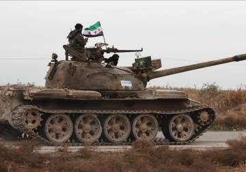 الجيش السوري يدخل مدينة الطبقة