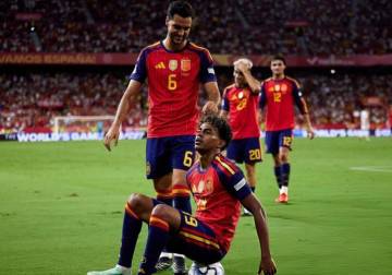 يامال يقود إسبانيا لاكتساح كرواتيا بدوري أمم أوروبا