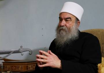 الهجري يهاجم الحكومة السورية ويطالب بحماية دولية