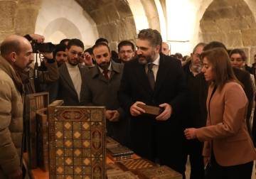 وزير الثقافة يعلن انتهاء ترميم البرج الثامن من قلعة دمشق