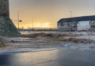 مصرع 21 شخصا في فيضانات مفاجئة بالمغرب