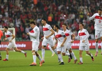 المنتخب التركي يواجه رومانيا في نصف نهائي الملحق الأوروبي