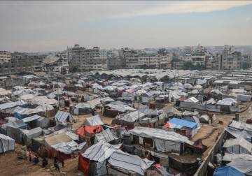 الأونروا: نازحو غزة يكافحون للعثور على مأوى مع اقتراب طقس بارد