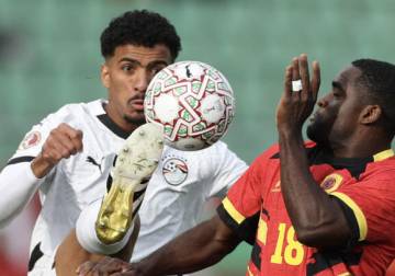 منتخب مصر يتعادل سلبيا مع أنغولا في كأس إفريقيا