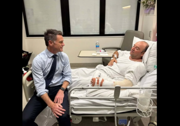 سوري يتحوّل إلى بطل وطني في أستراليا بعد إحباط هجوم مسلّح في سيدني